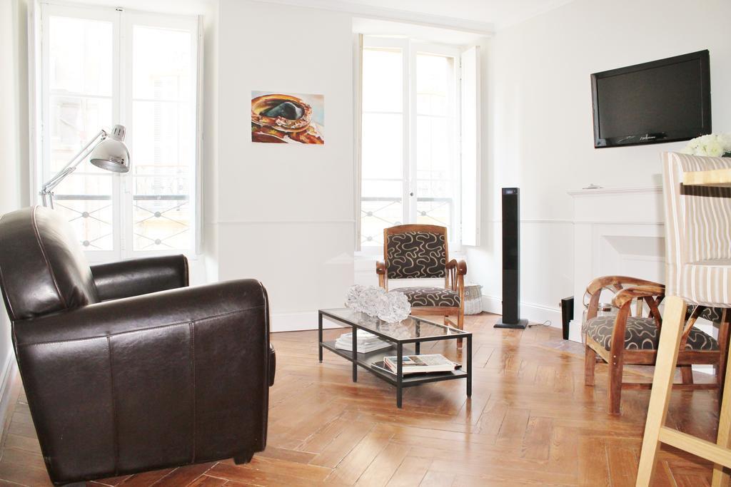 L'Appart D'Oli Et Tiane Burdeos Habitación foto